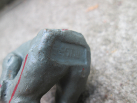 ELASTOLIN Big size German soldier WW1 sitting. Zittende Duitse soldaat WO1 groot model deze zijn zeldzamer.