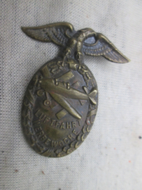 German tinnie, rally badge, Duitse tinnie Luftfahrt werbewoche, nicely marked. rare badge.
