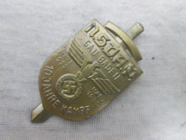 German tinnie, rally badge, Duitse tinnie NSDAP Gau baden märz 1925- märz 1935 10 Jahre Kampf Herinneringstinnie van de NSDAP.