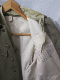 Japanese uniform with trousers type M98 (98 Shiki- Gun- i) wool uniform, for a corporal of the veterinary service. in good condition without moth damage. Japans uniform jas en broek. Top staat.