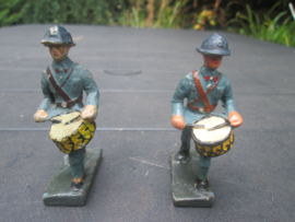 DURSO 2 French soldiers with drum. 2 Franse soldaten me trommel.