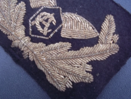 Cap badge Ceylon  Airlines, officer. Piloten pet embleem officier 1e piloot Ceylon Airlines.