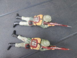 ELASTOLIN 2 German soldier shooting. 2 Duitse soldaten liggend.