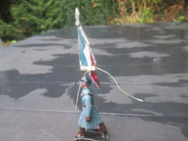 DURSO French soldier with flag. Franse soldaat met vlag.