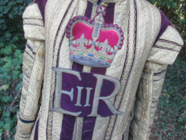 British Drum Major coronation state dress Coldstream Guards. Seremonieel uniform met geborduurde ER II en kroon jaren 50. Zeer ZELDZAAM stuk.