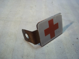 Bicycle badge enamel Red Cross. badge was attached on the handlebar. Militair emaille embleem welke op het fietsstuur gemonteerd werd. apart Rode kruis embleem.