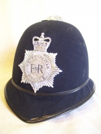 English police helmet Metropolitan, nearly mint condition. Engelse bobbyhelm als nieuw