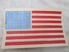 US sleeve badge first pattern printed on canvas worn by para units. Amerikaans mouwembleem de vlag gedrukt op zeildoek, canvas 1e model, uniform removed. zeldzaam stuk