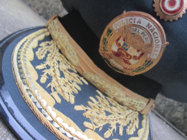 High- Officer police cap of Peru COLONEL. Politie pet officier Kolonels rang
