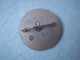 Duitse tinnie, rally badge, Duitse tinnie Kreisappell der NSDAP - Neustadt/ Weinstrasse 1939.plastic uitvoering met RzM stempel.