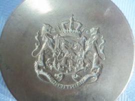 Nederlands matrijs, voor het slaan van het embleem met Je Maintendrai. mooi heldere afbeelding.