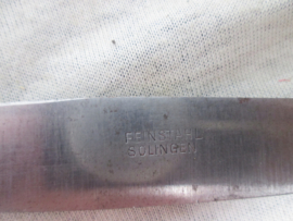 German knife with a very clear Luftwaffe stamp. Duits brood mes met een zeer duidelijke stempel van de Luftwaffe