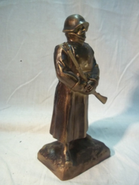 Statue of a Swiss soldier. Beeld van een Zwitserse soldaat.