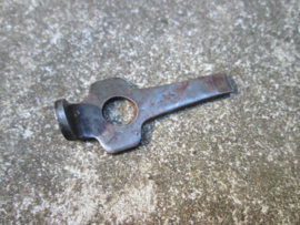 German Luger P08 take down tool nicely marked waffenamt. Duits Luger P08 demontage gereedschap gemarkt met waffenamt stempel 100 % origineel TOP stuk. hoort in het kleine vakje in het luger holster.