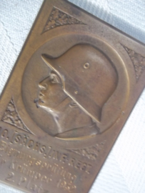 German plaque 10. Sächs. Inf, Regt. Eignungsprufung fur Krümper 1932 2.platz. Bronzen plaquette Reichswehr  6 bij 4 cm.