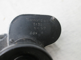 German binocular, DDX Dienstglas. Duitse verrekijker optiek is goed. goed gemerkt.
