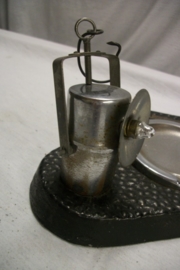 Ashtray, with trademark and working Minerslamp, Reclame asbak met mijnlamp, welke met batterij gaat branden