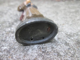 ELASTOLIN Belgium soldier on guard. Belgische soldaat op wacht typisch figuur, goede staat.