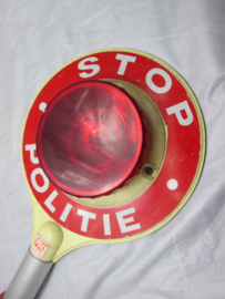 Nederlands bord met verlichting STOP POLITIE.