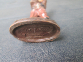 ELASTOLIN German soldier shooting in the air. Duitse soldaat schiet omhoog.