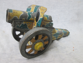 Tin toy canon Camouflage Made in Japan.