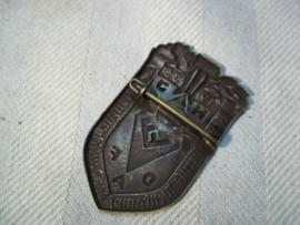 German tinnie rally badge, Reichs- berufs wettkampf der deutsche Jugend 1935. Duitse tinnie Hitlerjugend en Deutsche Arbeids Front