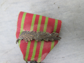 Belgisch oorlogs herinneringskruis, 1914- 1918. Croix de guerre. met palm koning Albert.