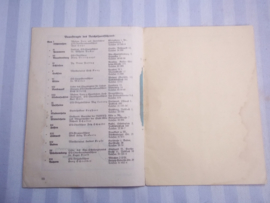 Duitse oorkonde voor het bronzen sport abzeichen D.R.L. mooi ingevuld document met man op foto in uniform van de Luftwaffe. zeer aparte foto zie petkoord.