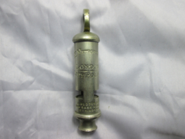 British police whistle The Metropolitan London City Police. J hudson&co  244 barrstreet Birmingham. Engelse politie dienst fluit.