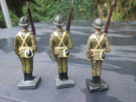 DURSO 3 Belgium WW2 soldiers. 3 Belgische soldaten die op wacht staan. WO2.
