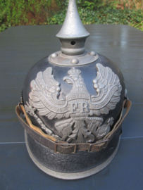 German Pickelhaube spike helmet Prussian Infantry M1915. Duitse pickelhaube Pruisen veldgrijs manschap met afneembare spits mooi gemarkeerd 1916 ronde  stempel.