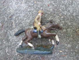 MB  //  NB  Belgium soldier on horse. Belgische soldaat op paard goede staat in opdracht gemaak door NB voor warenhuis. MB