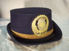 Female Policecap Philippines. Dameshoedje van de Filipijnse politie, mooi embleem