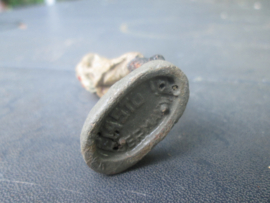 ELASTOLIN Belgium soldier wounded on arm and heat. Belgische soldaat in mitella en hoofdwond. leuk item goede staat.