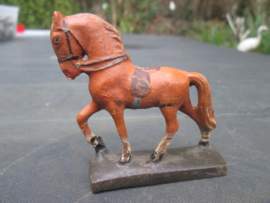 LINEOL boerderij paard.