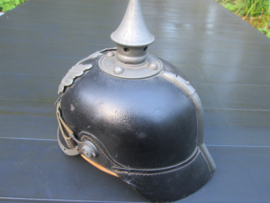 German Pickelhaube spike helmet Prussian Infantry M1915. Duitse pickelhaube Pruisen veldgrijs manschap met afneembare spits mooi gemarkeerd 1916 ronde  stempel.