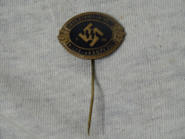 Pin, speld Dank der SS für treue hilfe in der Kampfzeit, met achterop het nummer, nieuwe pin erop gesoldeerd.