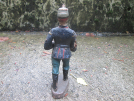 ELASTOLIN 10 cm. Dutch soldier. Nederlandse soldaat met schako en fluit bespeelde staat