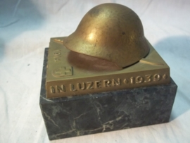 Swiss shooting price 1939 Luzern. Wehrmannstich. Bronzen schietprijs, Zwitsers leger met marmeren voet, 1939