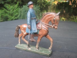 DURSO Belgium officer, belgische officier op paard leeuwembleem op helm leger, Rijkswacht. goede staat.