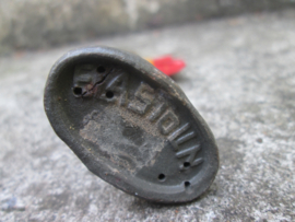 ELASTOLIN Belgium soldier with tricolour flag. Belgische soldaat met de nationale vlag zeer nette staat.