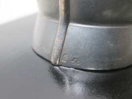 Miniatuur pickelhaube verzilverd en gemerkt, Bayern Artillerie officier, met beweegbare schubbenketting, zeer zeldzaam en bijzonder stuk.