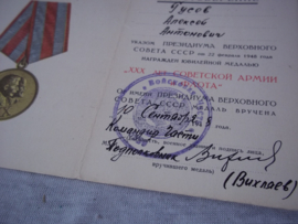 Russian medal Stalin period, with documents. Russische medaille Stalin periode met kaart. 1948.
