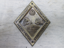 German plaques, NSKK Duitse plakette van de N.S.K.K. Mannschaftswettbewerb NSKK Motor staffel II/ M78 -- 26-5-1935.  holle bronzen plaquette. bijzonder.