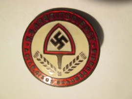 German member badge of the Labour party N.S.A.D. Duits lidmaatschaps speld van de N.S. Arbeitsdienst , Abteilung 4/305 Braunschweig.