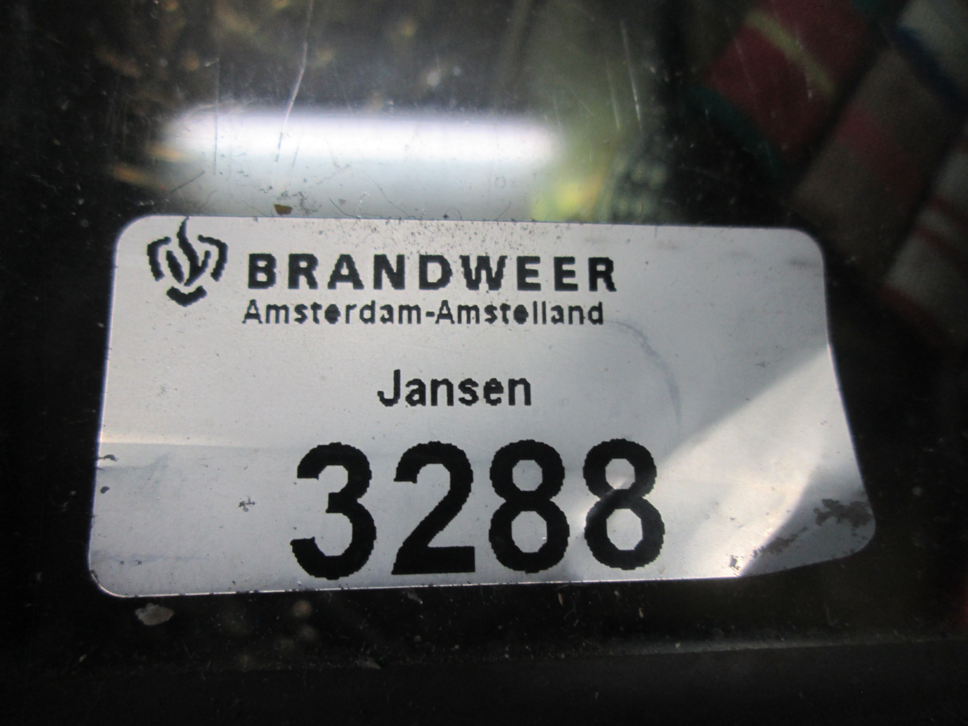 Firehelmet Amsterdam Brandweerhelm Amsterdam Amstelland met intercom zeer nette staat TOP stuk en moeilijk te vinden.