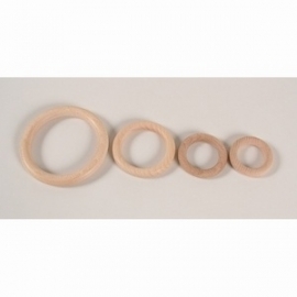 Houten ring, houten bijtring grenen * 2,5 cm.
