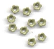 10 bloementjes eyelets mosgroen