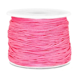 Draad macramé 0.7mm magenta roze , 5 meter