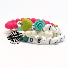 Naamarmband met bloem en hart, telefoonnummer armband en uni armband. Kies zelf je kleuren